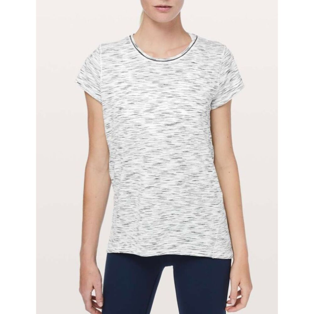 Lululemon Another Mile Short Sleeve Tee, Tiger Space Dye, Gray, Size 2 or 4